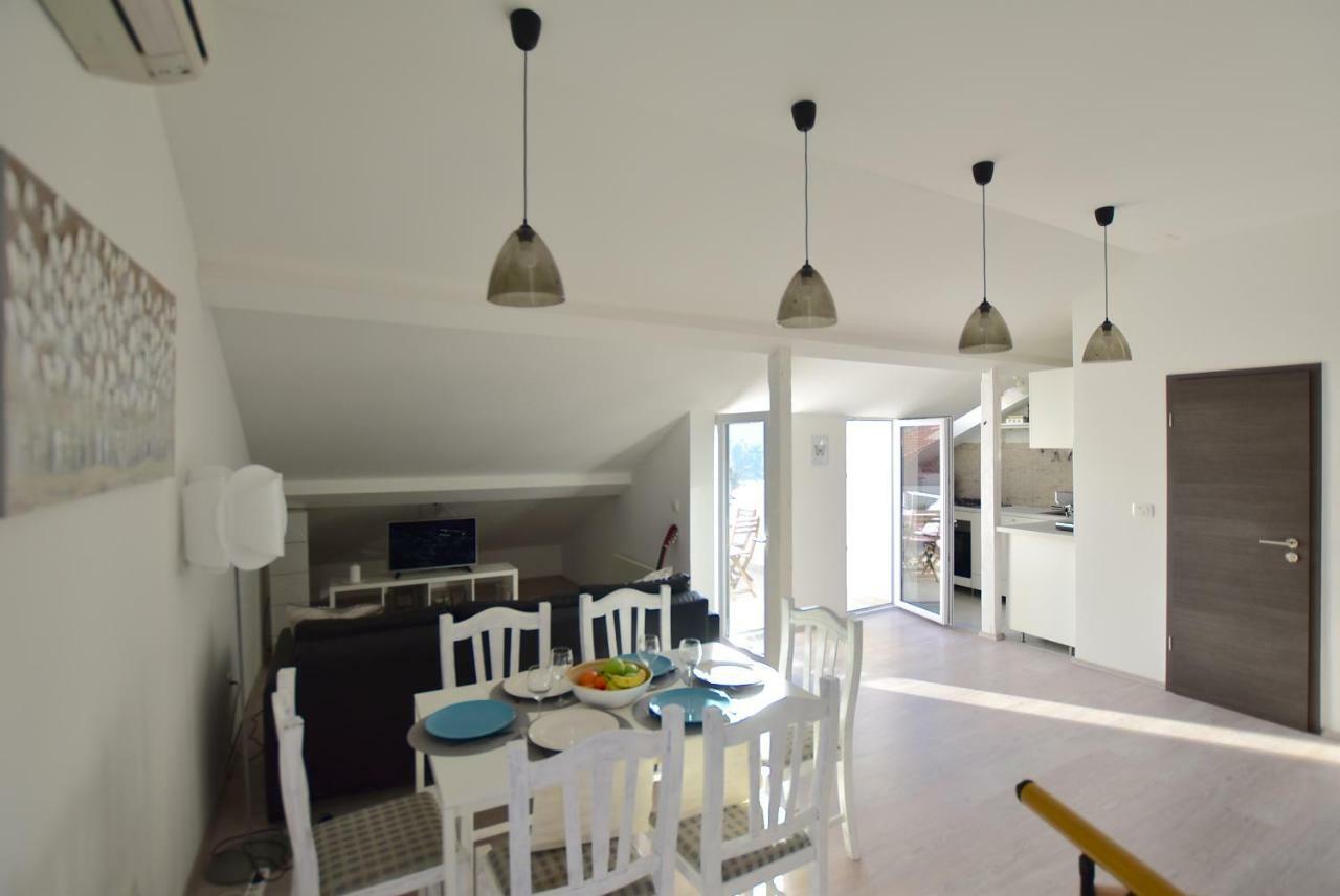 סטארי גראד Apartments Sea & Sky מראה חיצוני תמונה