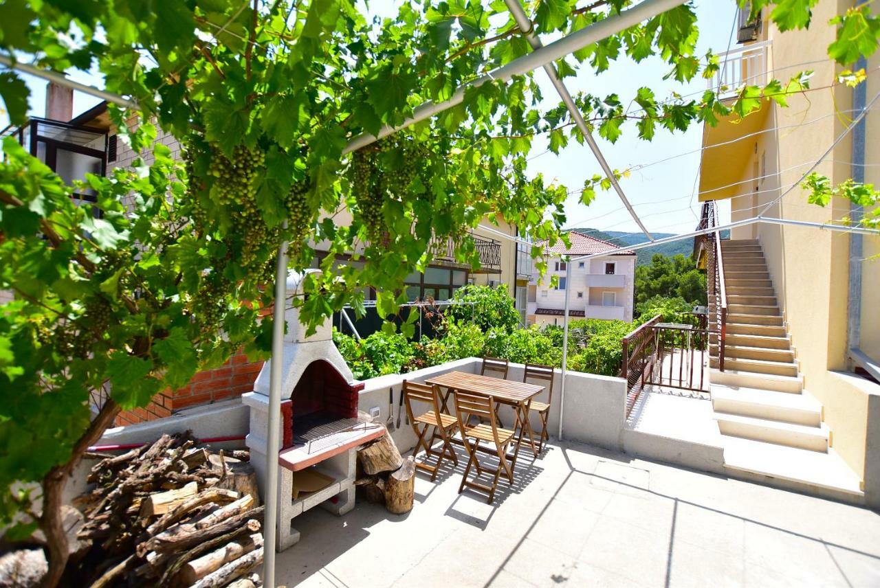 סטארי גראד Apartments Sea & Sky מראה חיצוני תמונה